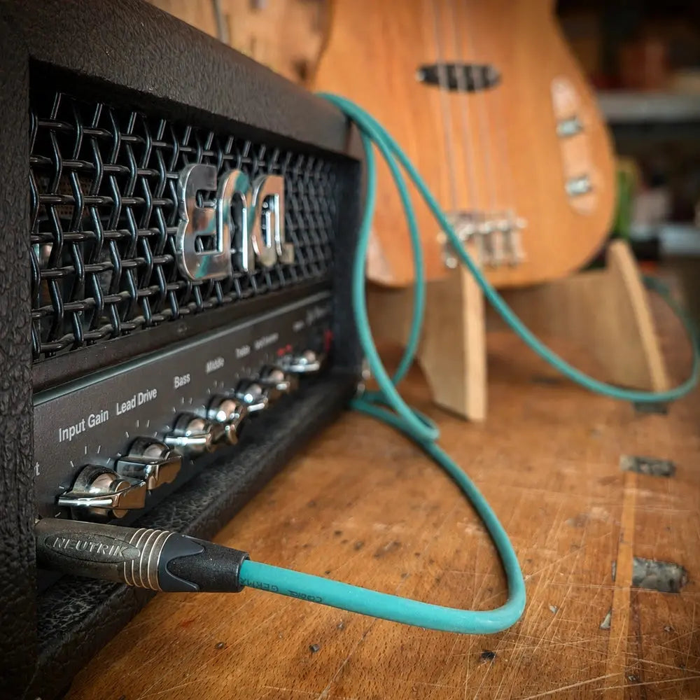 Cable jack